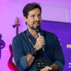 luis justo profissionais sa